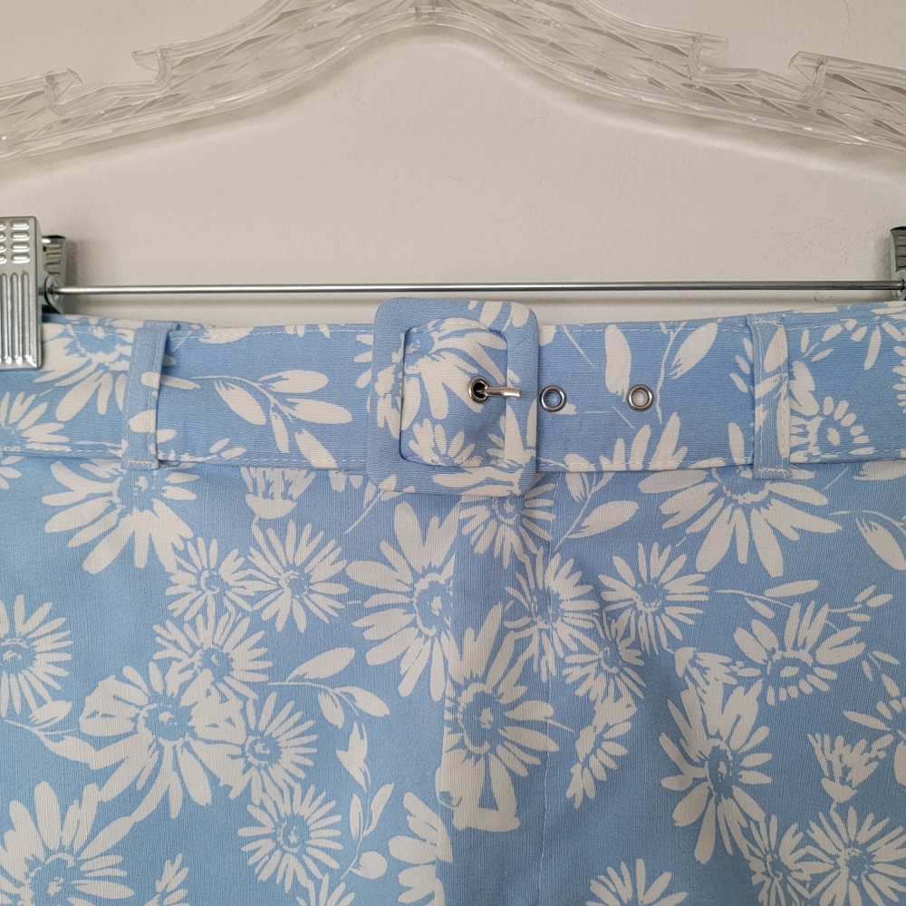 Zara Sky Blue Floral High Waist Shorts - Picture 4 of 10